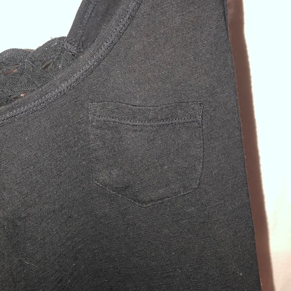 Cropped Tank - Picture 2 of 5